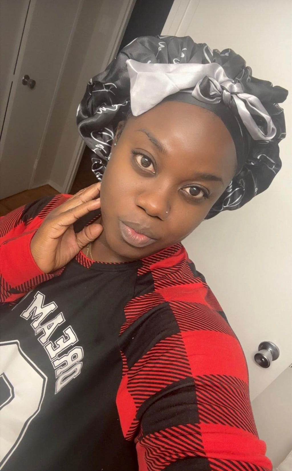 The Reversible Queen Bonnet