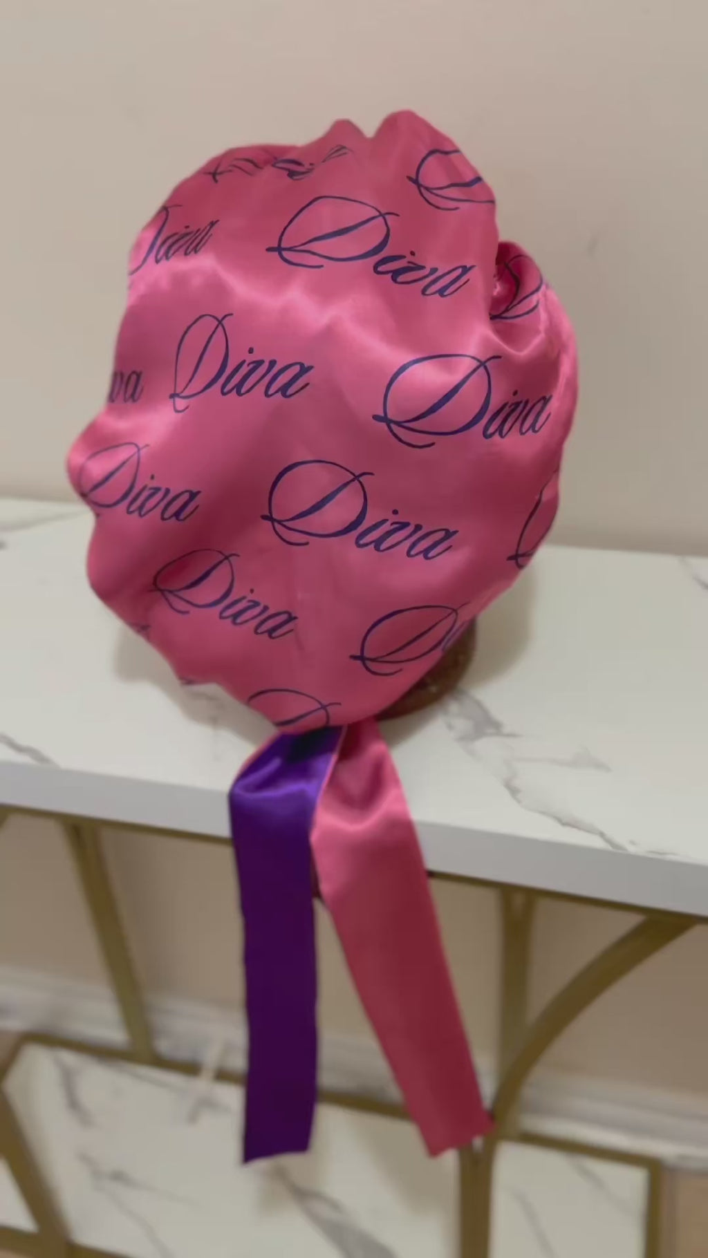 The Reversible Diva Bonnet